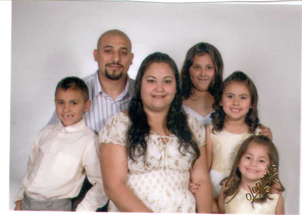 Samoan white and Mexican family